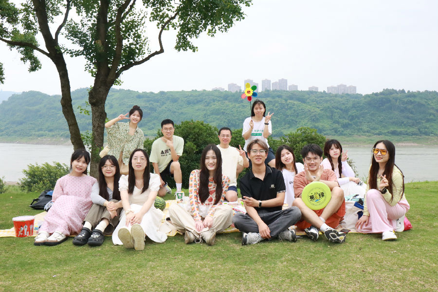 聚鑫汇平台 8235a
